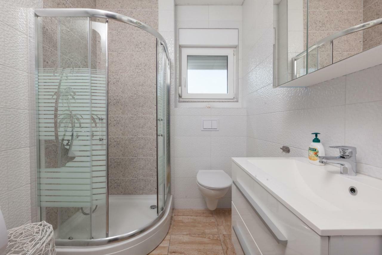 Apartamento Anicas panoramic sea weue Makarska Exterior foto